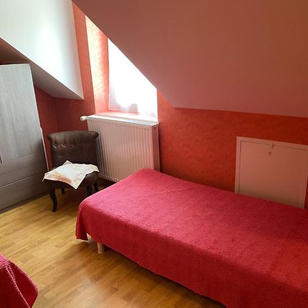 Le Petitepinay Bed & Breakfast Moitron-sur-Sarthe Dış mekan fotoğraf
