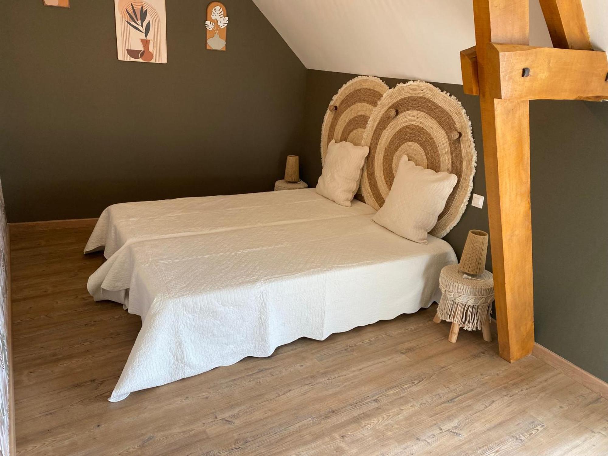 Le Petitepinay Bed & Breakfast Moitron-sur-Sarthe Dış mekan fotoğraf